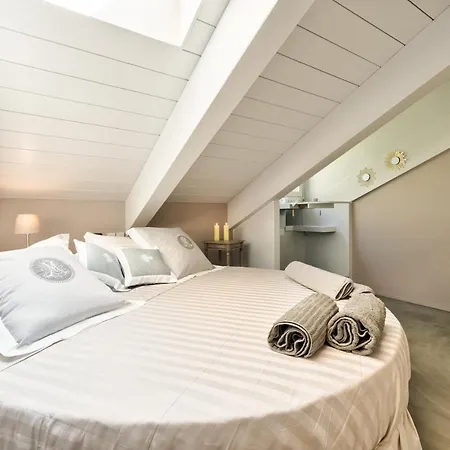 Acadamis Appartement *