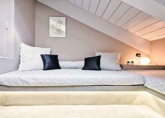 Acadamis * Τορίνο